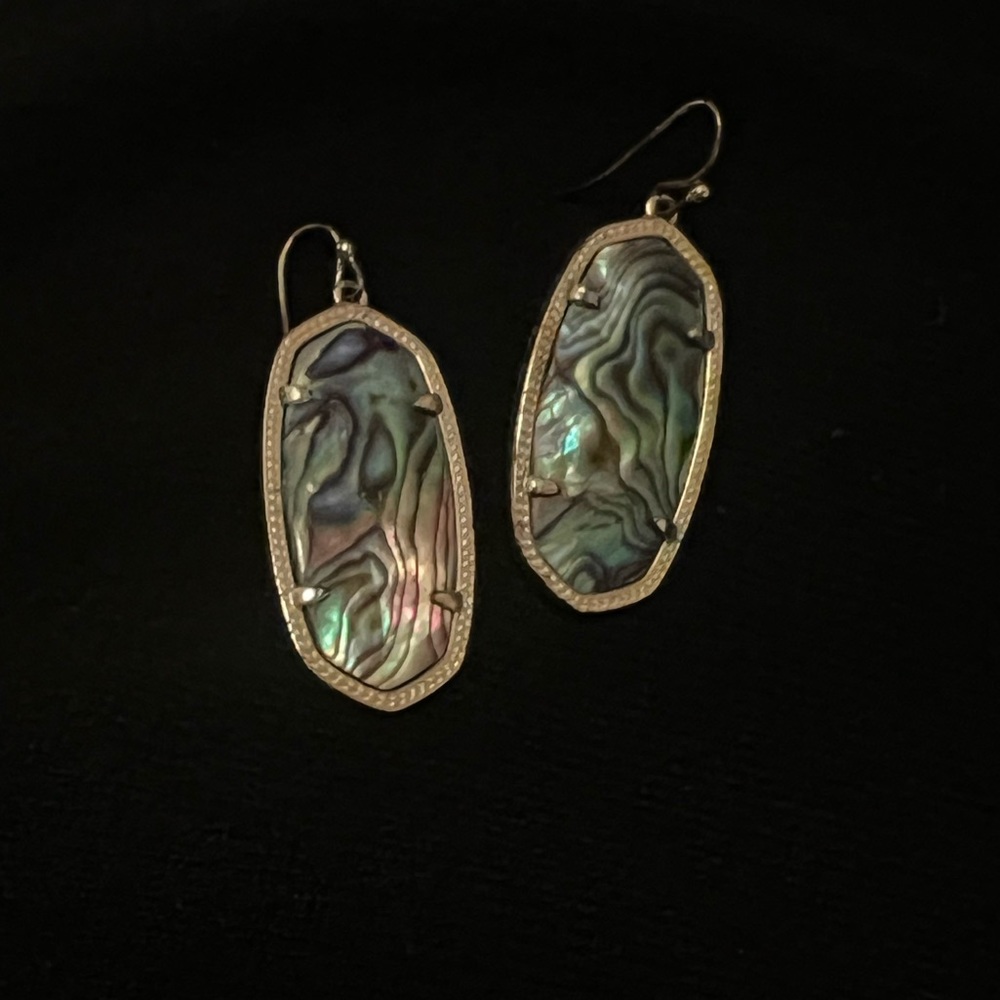 Kendra Scott Elle Gold Drop Earrings in Abalone Shell